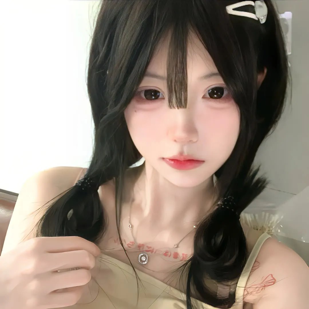 丑小鸭天鹅